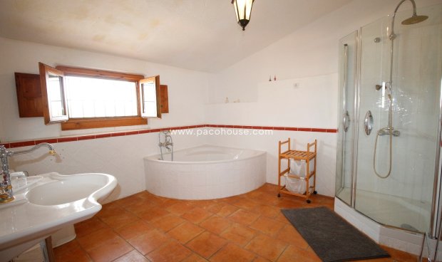 Reventa - Cortijo -
Puerto Lumbreras