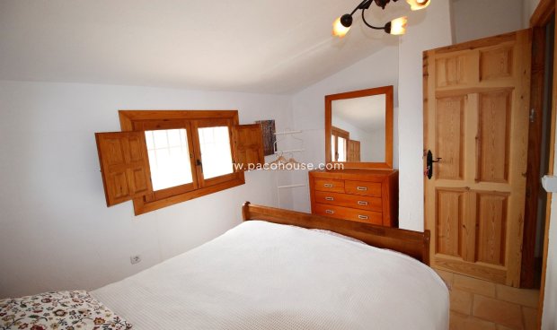 Reventa - Cortijo -
Puerto Lumbreras