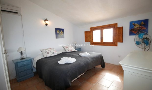 Reventa - Cortijo -
Puerto Lumbreras