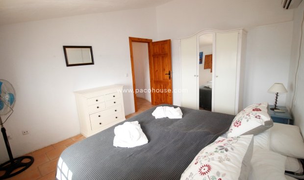 Reventa - Cortijo -
Puerto Lumbreras