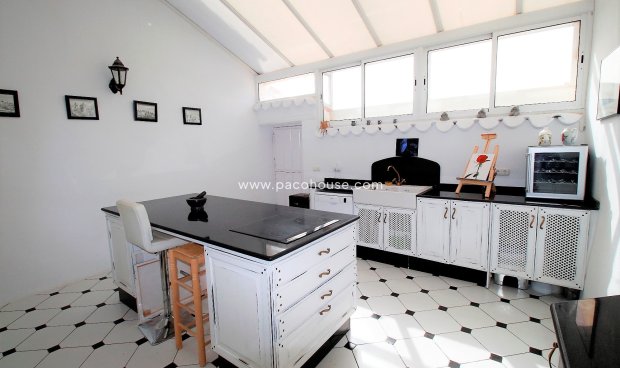 Reventa - Cortijo -
Puerto Lumbreras