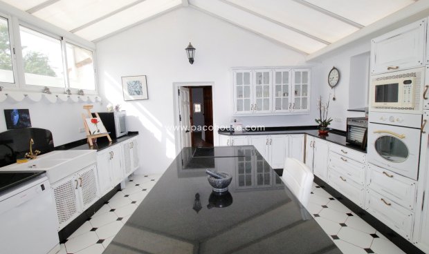 Reventa - Cortijo -
Puerto Lumbreras