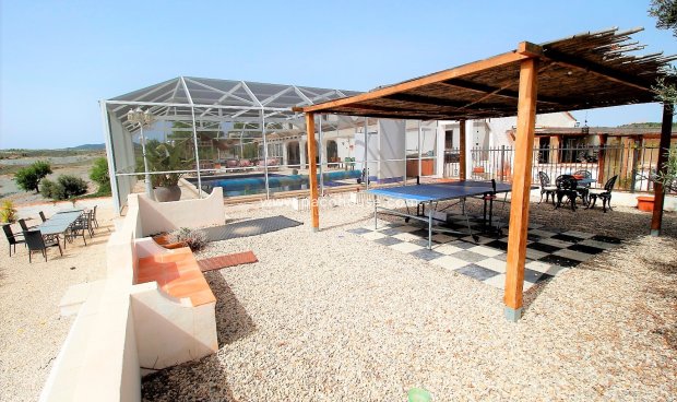 Reventa - Cortijo -
Puerto Lumbreras