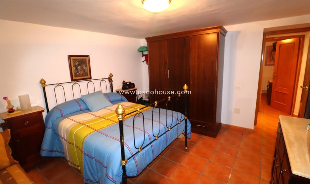 Resale - Cortijo -
Velez-Rubio