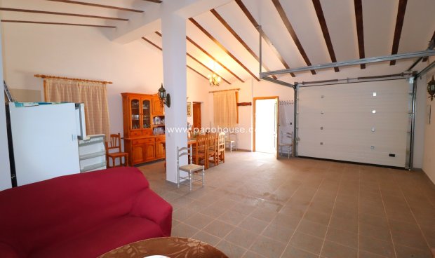 Resale - Cortijo -
Velez-Rubio