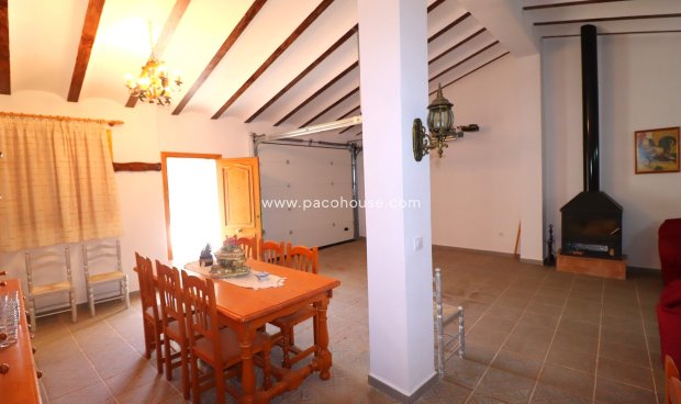 Resale - Cortijo -
Velez-Rubio