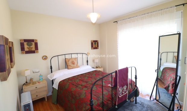 Reventa - Villa -
La Parroquia