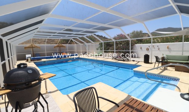 Resale - Cortijo -
Velez-Rubio