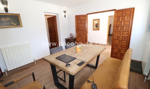 Resale - Cortijo -
Velez-Rubio