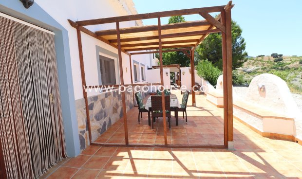 Resale - Cortijo -
Velez-Rubio