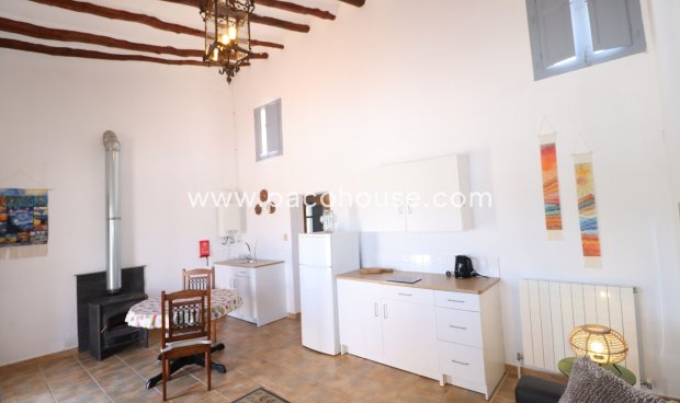 Resale - Cortijo -
Velez-Rubio