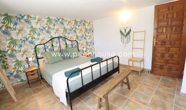 Resale - Cortijo -
Velez-Rubio