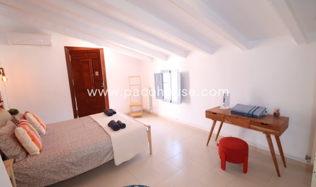 Resale - Cortijo -
Velez-Rubio