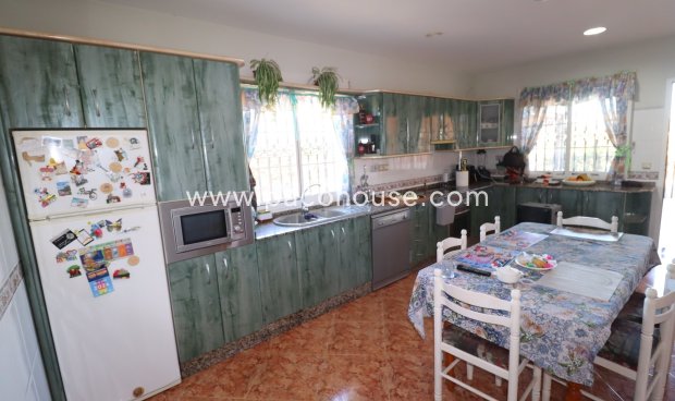 Resale - Villa -
Puerto Lumbreras