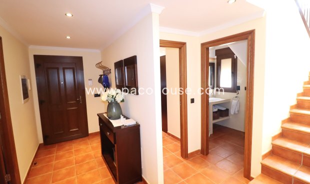 Resale - Villa -
Almendricos