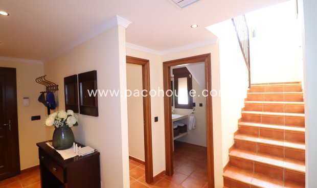 Resale - Villa -
Almendricos