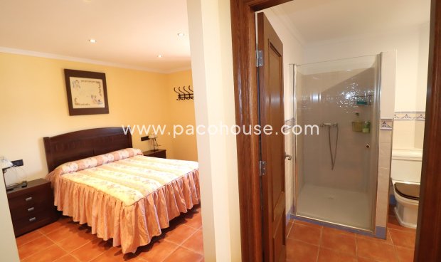 Resale - Villa -
Almendricos