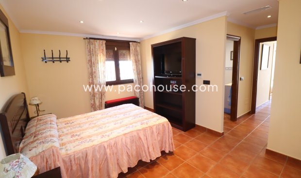 Resale - Villa -
Almendricos