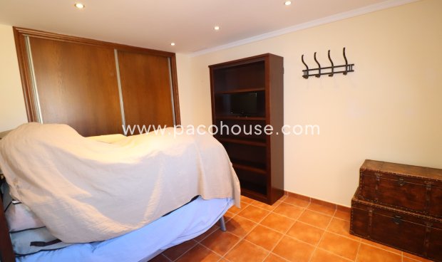 Resale - Villa -
Almendricos