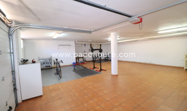 Resale - Villa -
Almendricos