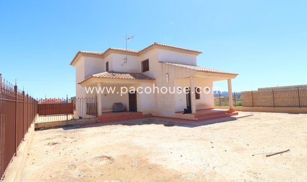 Resale - Villa -
Almendricos