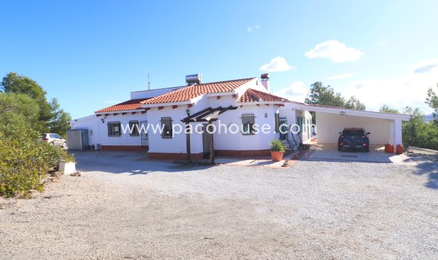Resale - Villa -
Zarzalico