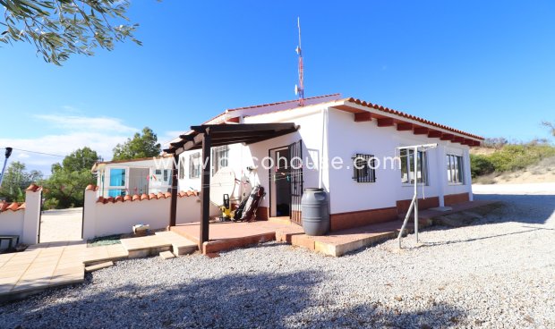 Resale - Villa -
Zarzalico