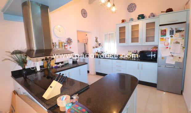 Resale - Villa -
Zarzalico