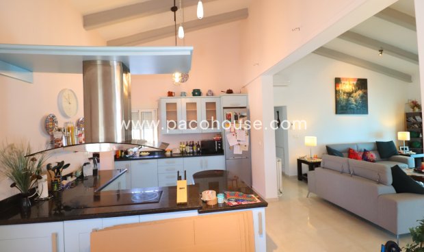 Resale - Villa -
Zarzalico