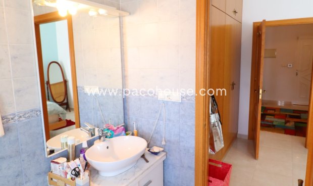 Resale - Villa -
Zarzalico