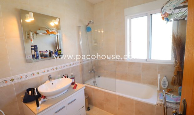 Resale - Villa -
Zarzalico