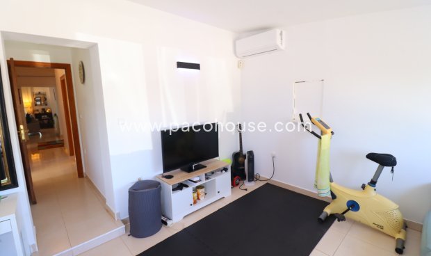 Resale - Villa -
Zarzalico