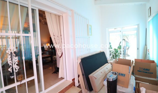 Resale - Villa -
Zarzalico