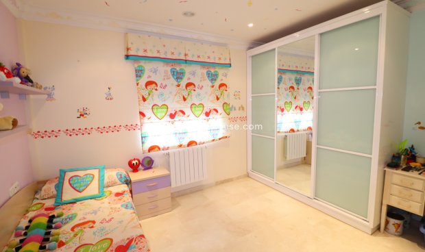 Reventa - Villa -
Lorca