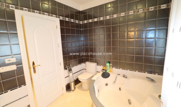 Reventa - Villa -
Lorca