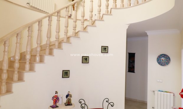 Reventa - Villa -
Lorca