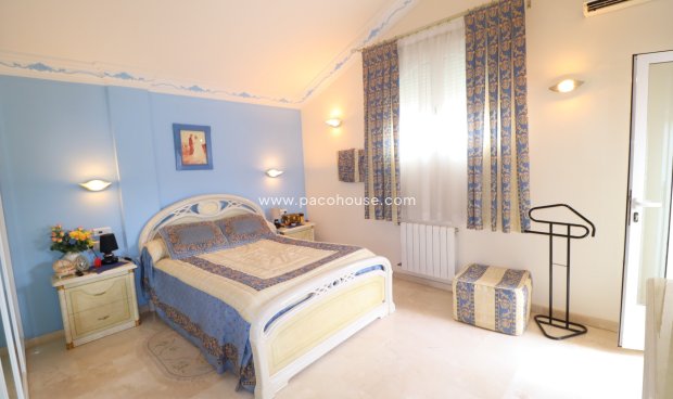 Reventa - Villa -
Lorca